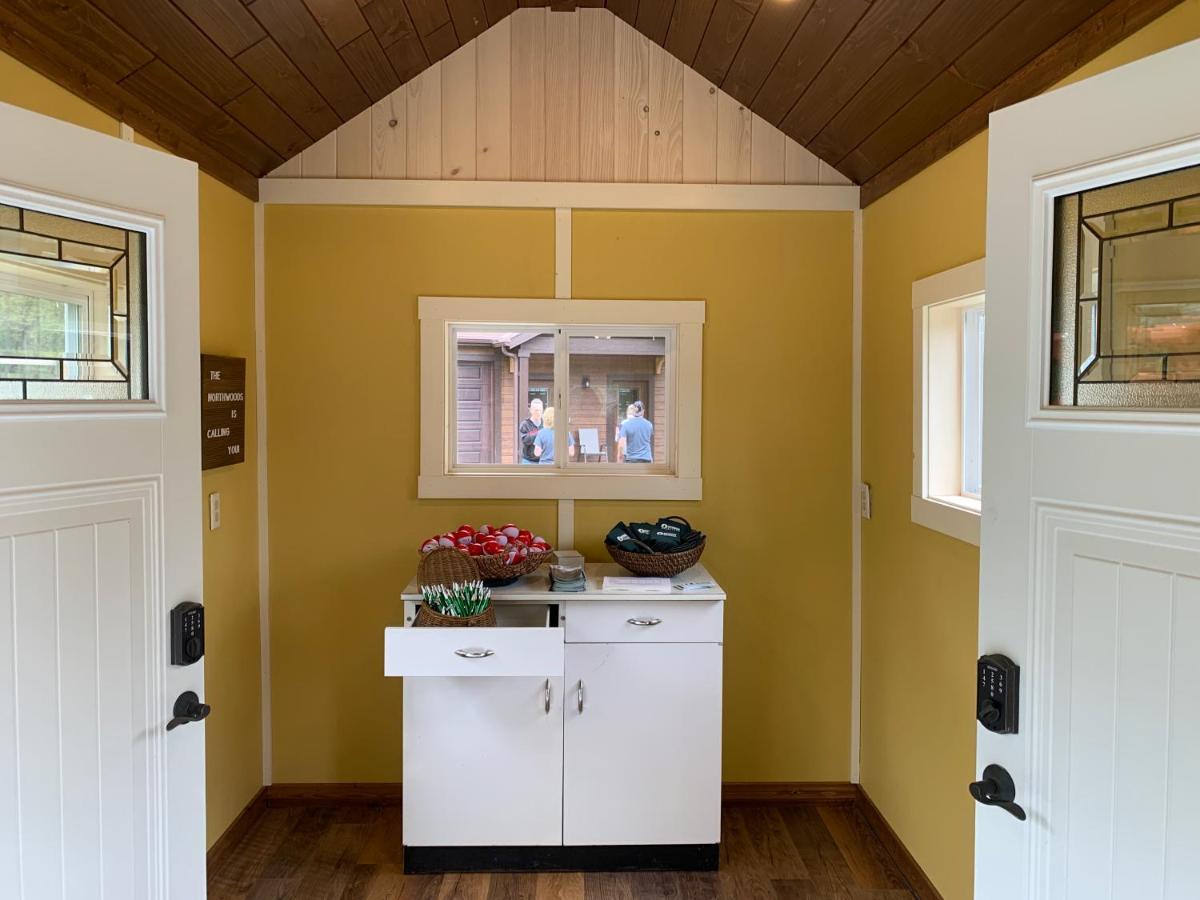 Deerwood Resort - Whippoorwill Cabin Land O'Lakes Εξωτερικό φωτογραφία