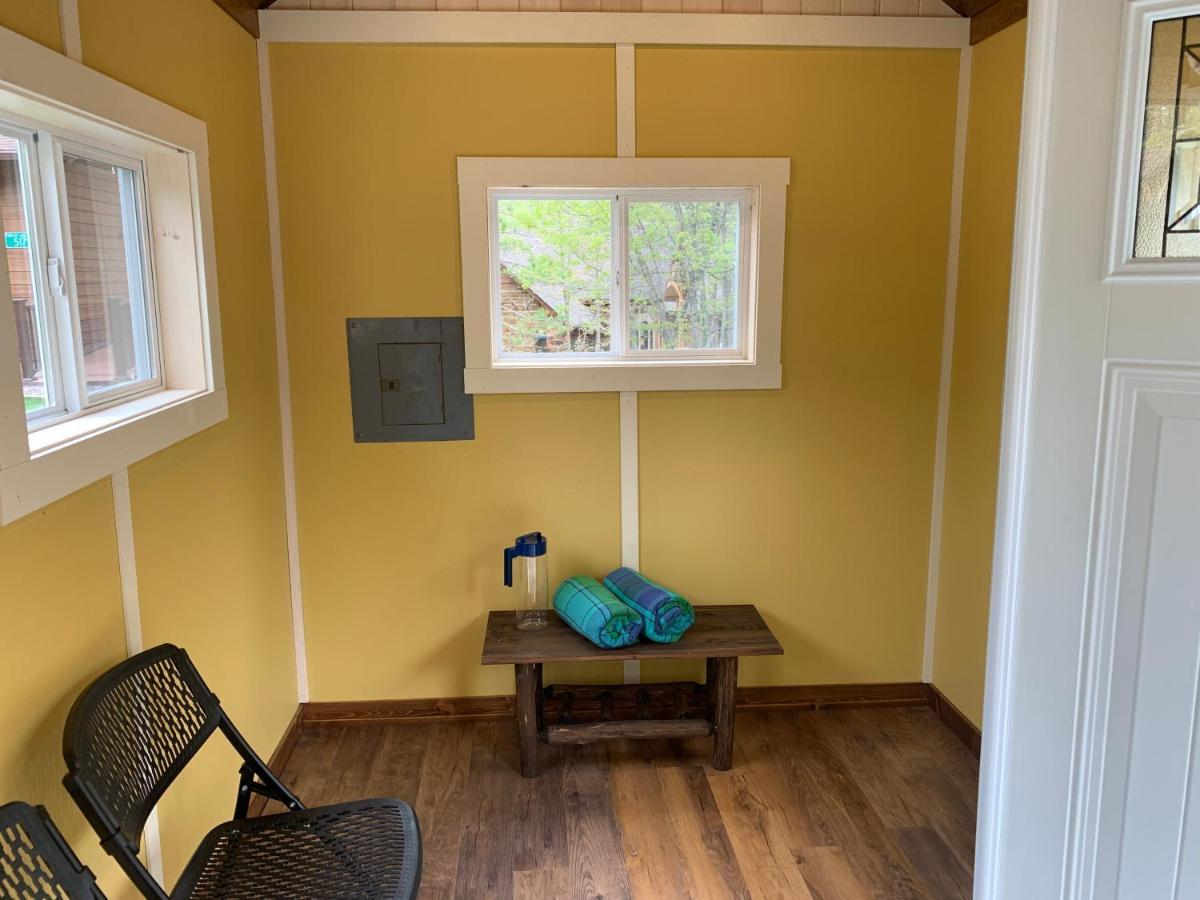 Deerwood Resort - Whippoorwill Cabin Land O'Lakes Εξωτερικό φωτογραφία